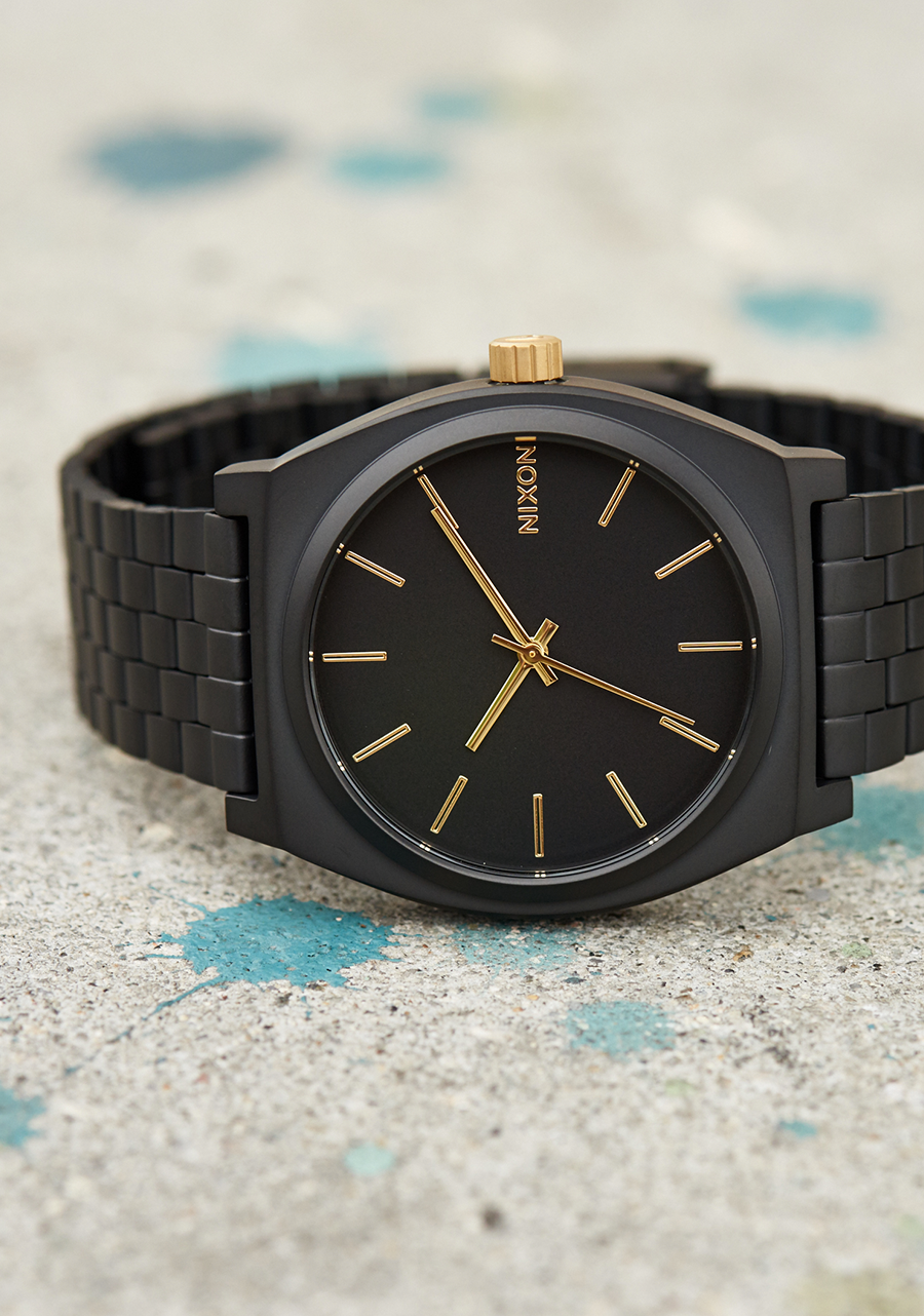 Time Teller Matte Black / Gold