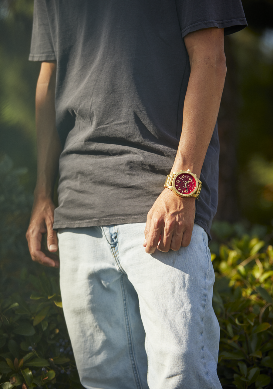51 30 Chrono Gold Red V1 View 6