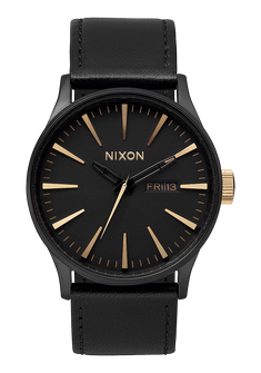 Sentry Leather Matte Black / Gold