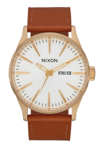 Sentry Leather Gold White Saddle View 1