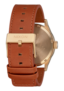 Sentry Leather Gold White Saddle View 3