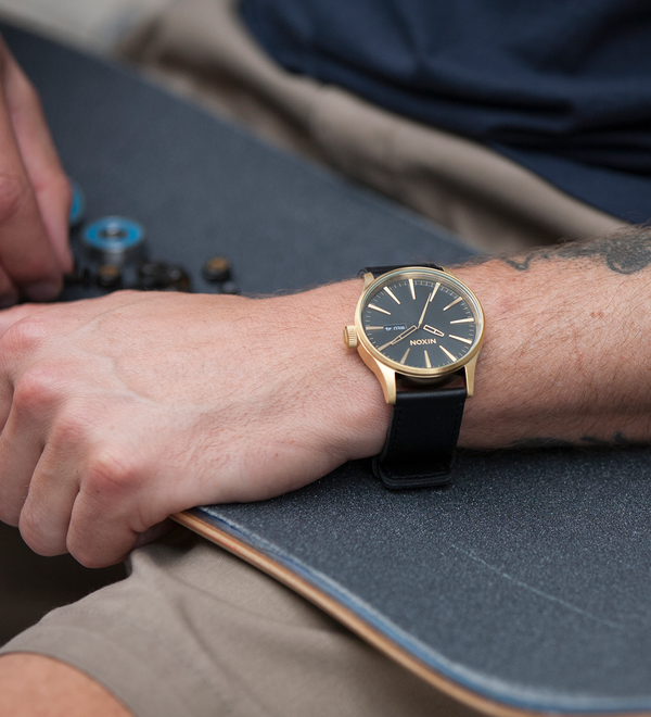 Sentry Leather Gold / Black