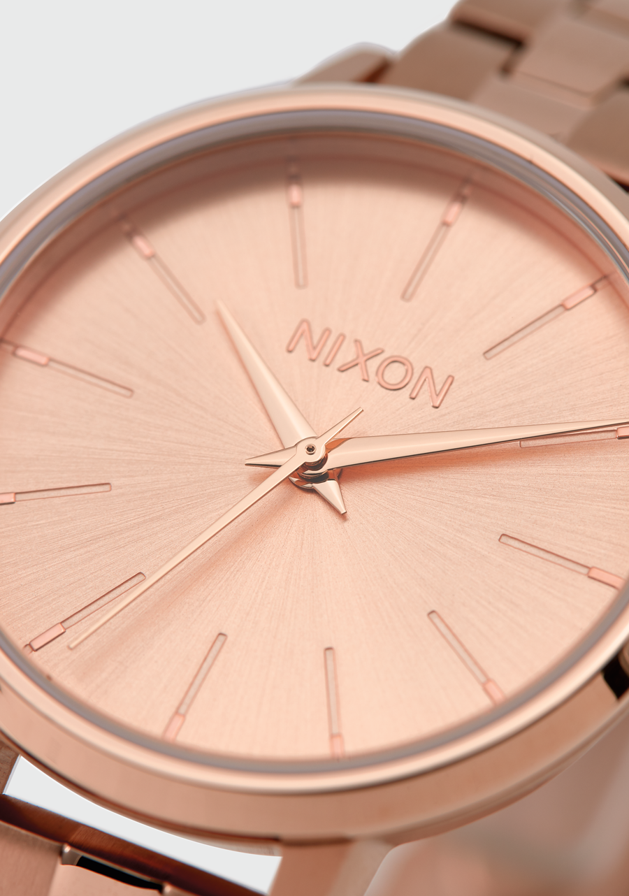 Nixon Medium Kensington  Lifestyle View 3