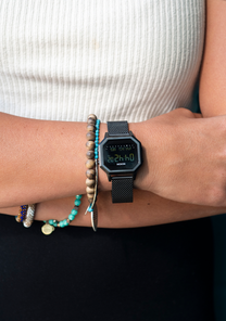 Siren Milanese All Black View 7