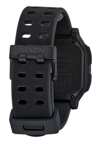 Regulus Expedition All Black View 3