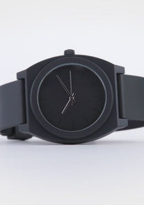 16mm Pineapple Leather Band Black View 1