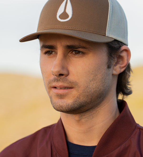 Iconed Trucker Hat Brown / Off White