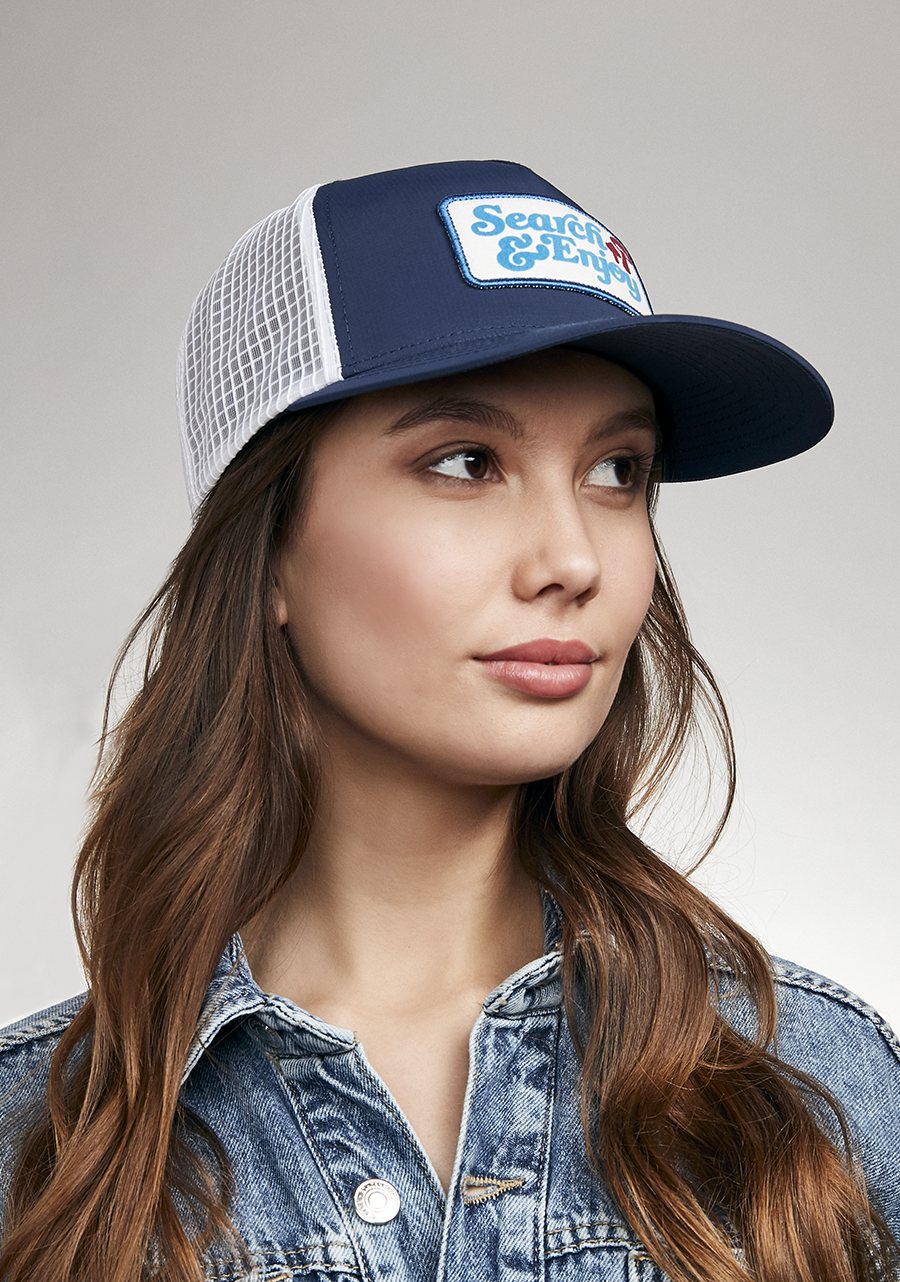 Searchin Trucker Navy / White View 7